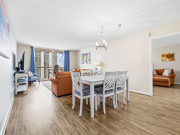 2nd image of 9820 Queensway Blvd. #1506