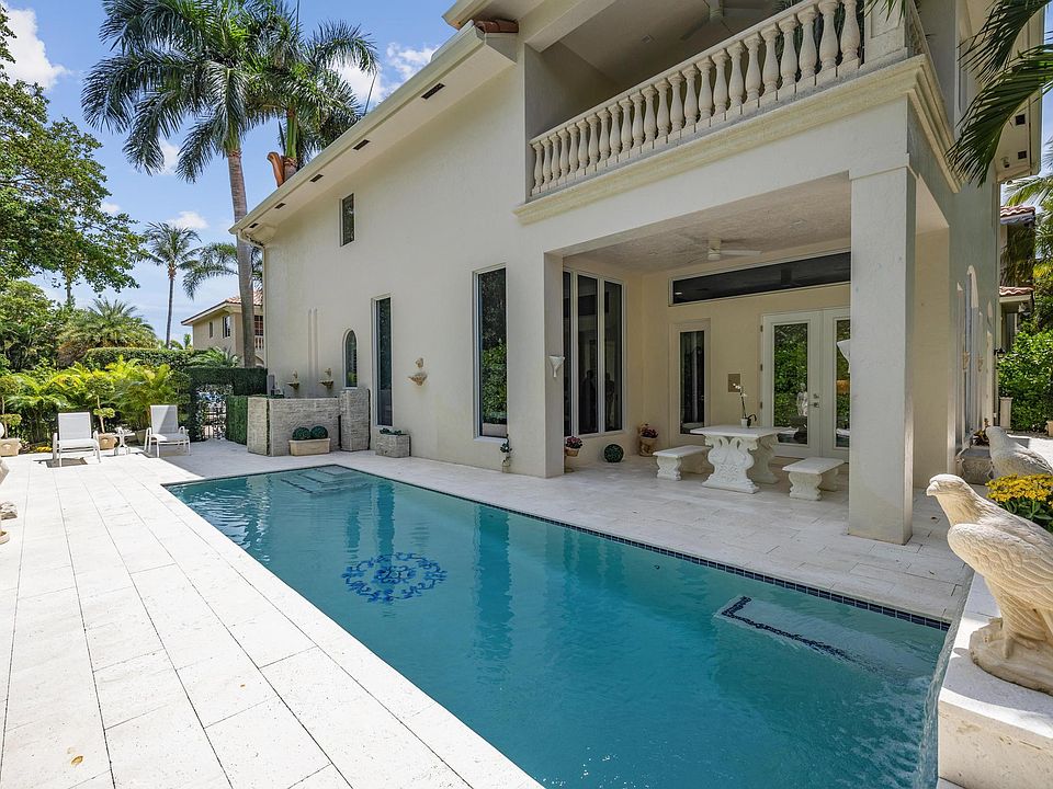 2nd image of 3638 S Ocean Boulevard