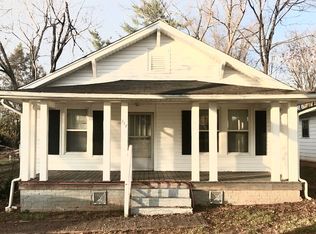 117 Oak Summit Rd, Winston Salem, NC 27105