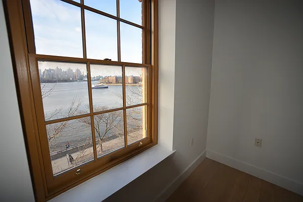 Rented by NY Space Finders Inc. | media 33