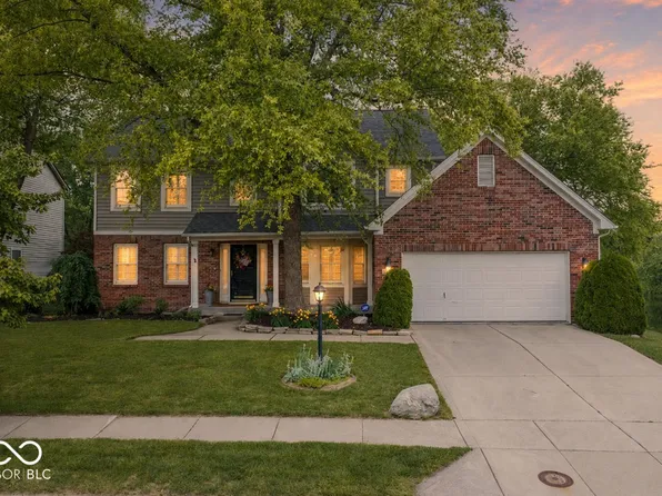 10480 Greenway Dr, Fishers, IN 46037
