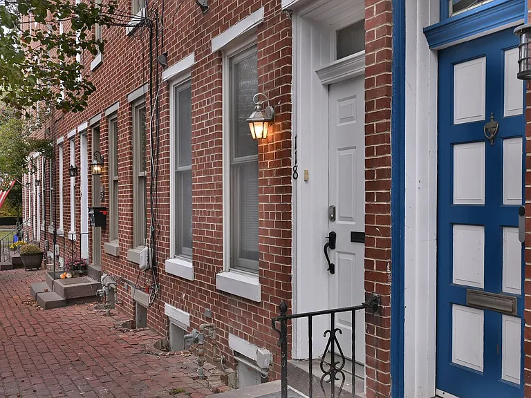 118 Cumberland St — Photo 2