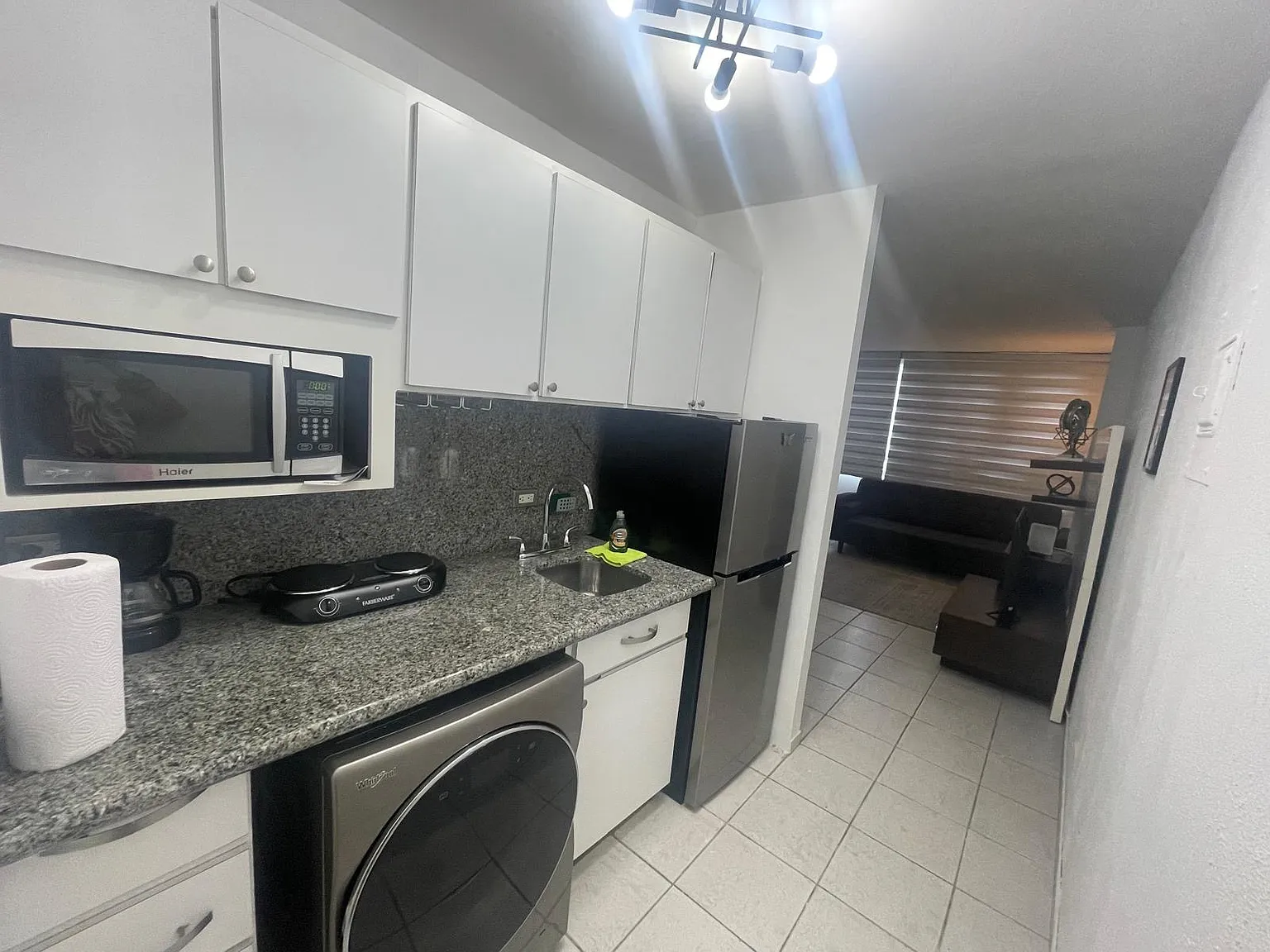 Studio, $1,600 — Photo 4