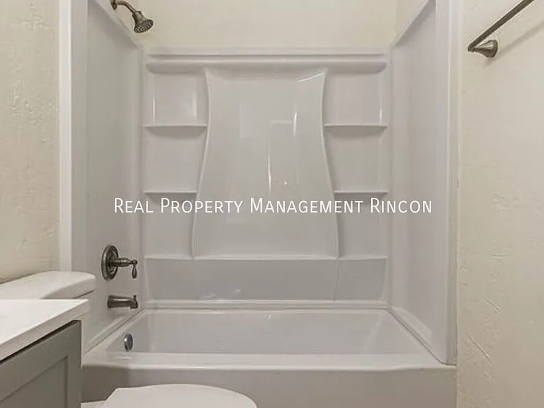 610 E Waverly St #2 — Photo 17