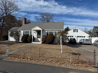 1 Princeton Rd, Natick, MA 01760