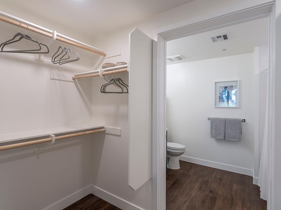 1st image of 4343 Florida St #101