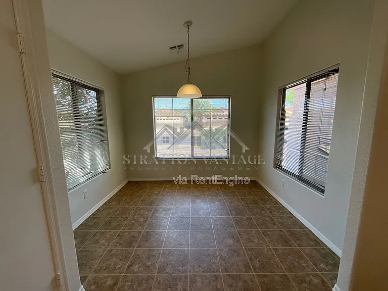 3521 E Juanita Ave — Photo 7