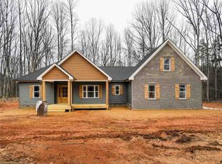 5842 Ironwood Dr, Snow Camp, NC 27349