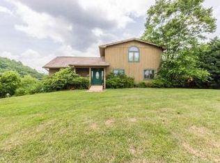 22467 Breezy Point Rd, Abingdon, VA 24211