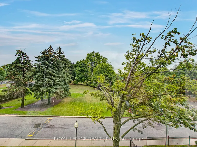 420 Mill Rd #309 — Photo 38