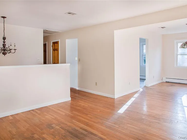 8 Fillmore Ct — Photo 6
