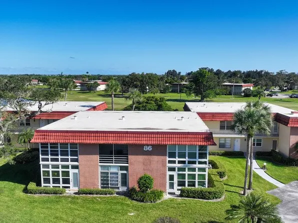 86 Crooked Tree Ln APT 204, Vero Beach, FL 32962