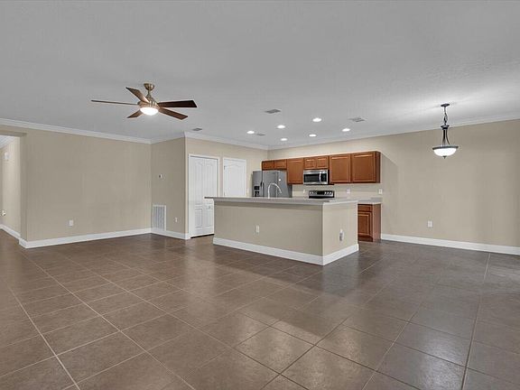 3rd image of 6118 NW Wild Cotton Way