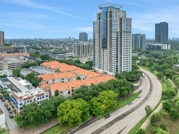3231 Allen Pkwy APT 1210, Houston, TX 77019