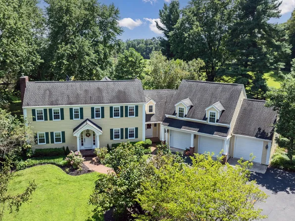 5701 Lancaster Circleville Rd SW, Lancaster, OH 43130