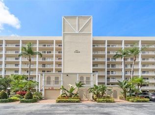 7290 Kinghurst Dr APT 402, Delray Beach, FL 33484