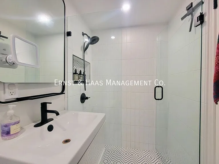 455 E Ocean Blvd #1008 — Photo 14
