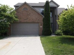 6065 Dublinshire Dr, Dublin, OH 43017