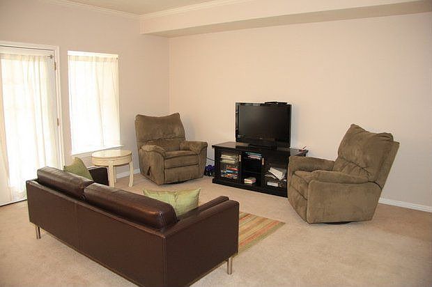 1st image of 379 E 600 S APT 7