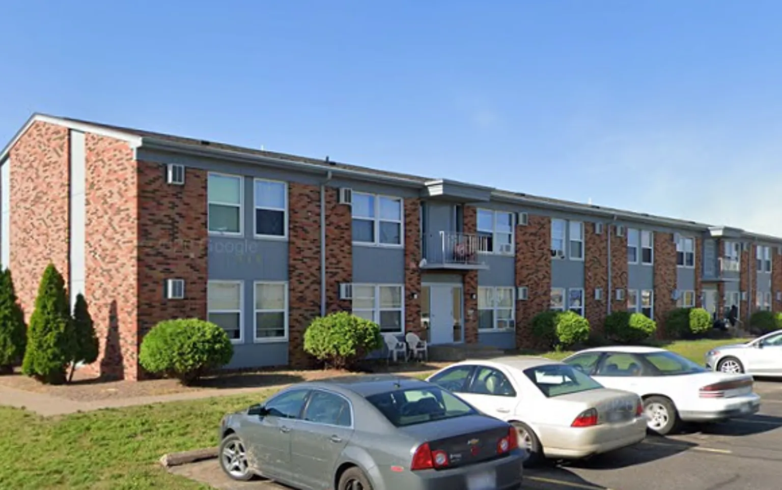 2 bed/1 bath $850 — Photo 1