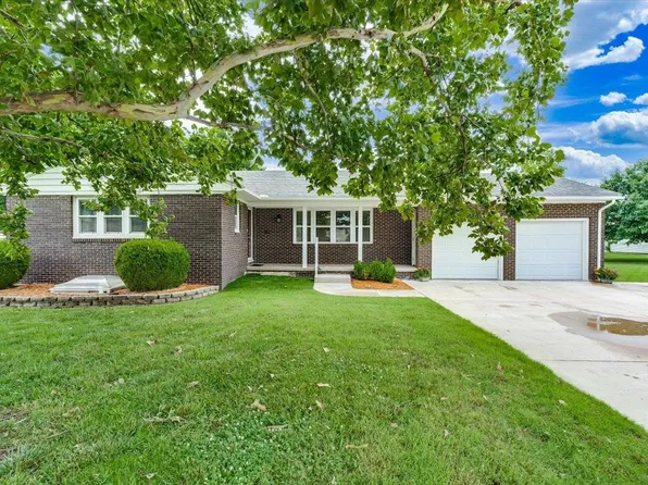 302 N Marmaton Rd, El Dorado, KS 67042
