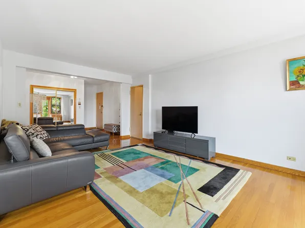 3616 Henry Hudson Parkway image 4 of 16