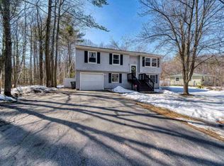 7 Evelyn St, Hooksett, NH 03106