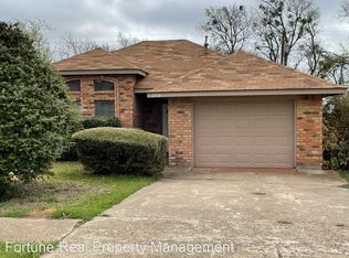 2114 Mesa Wood Dr, Glenn Heights, TX 75154