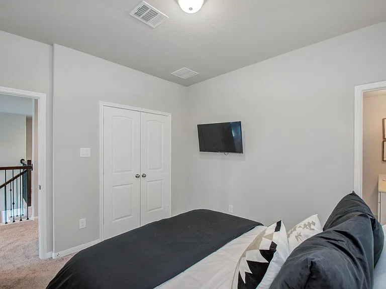 7606 Cottonwood Falls Dr — Photo 9
