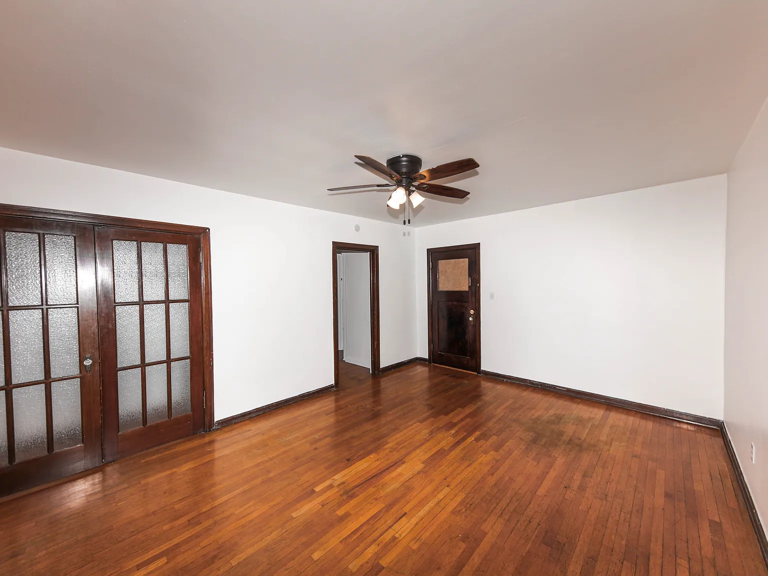 1 bed, 650 sqft, $1,150 — Photo 2