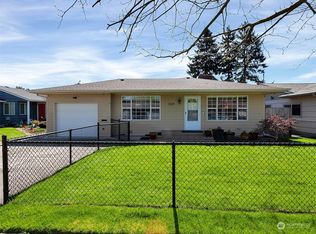 3029 Maple St, Longview, WA 98632