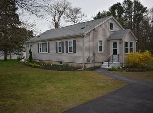 141 County Rd, East Freetown, MA 02717