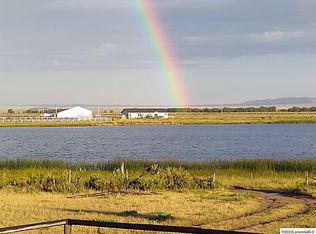 92 Osprey Rd, Laramie, WY 82070