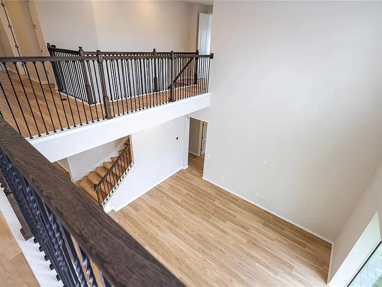 450 Winter Grove Blvd — Photo 83
