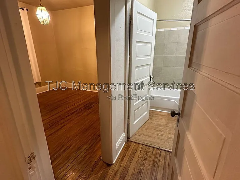 865 S Grant St — Photo 5