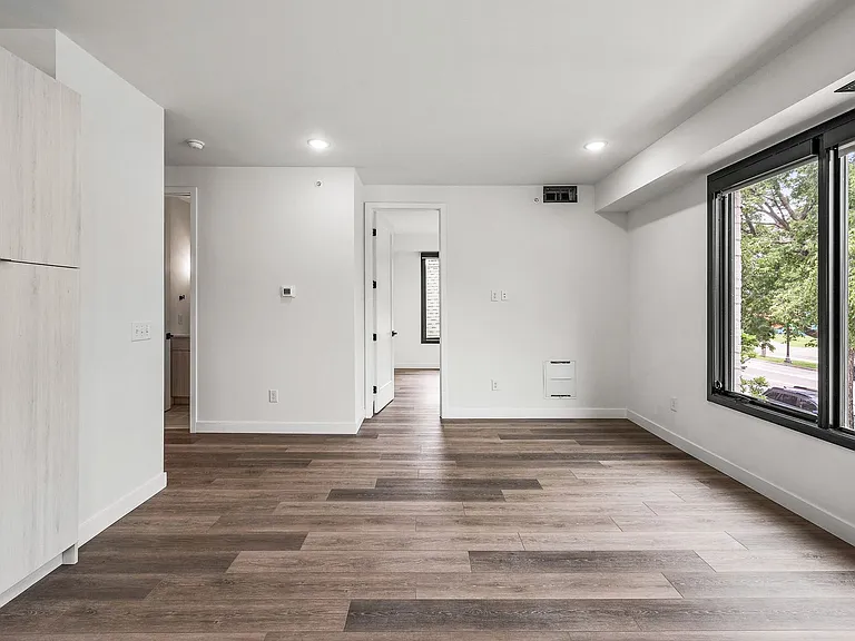 Olive Apartments — Photo 51