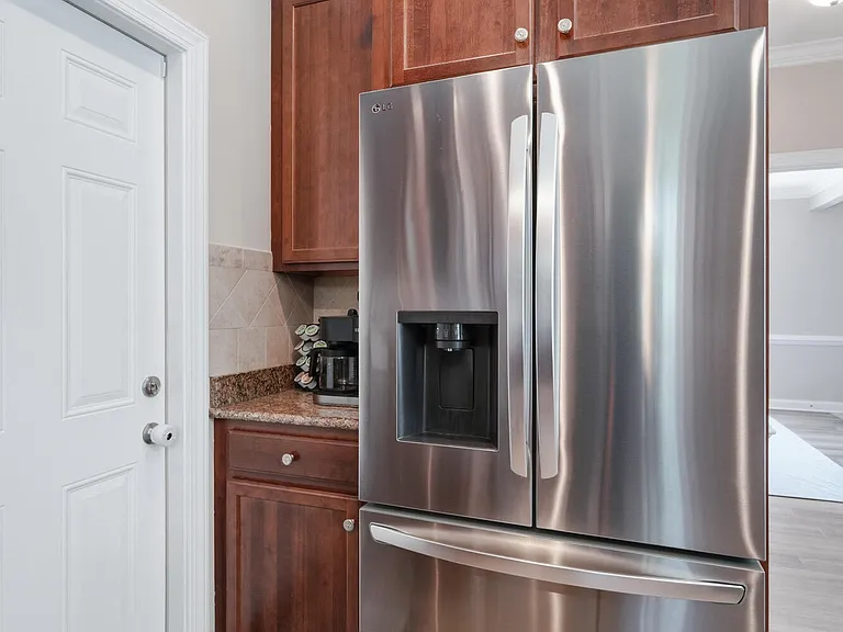 107 McKinnon Pl — Photo 10