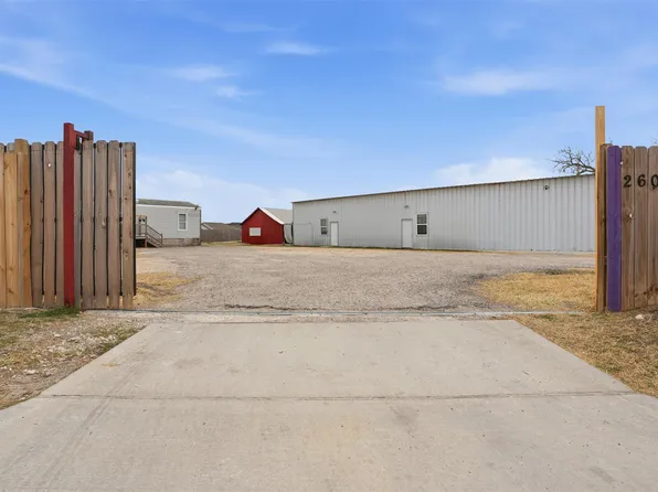 260 Ganado Dr, Kyle, TX 78640