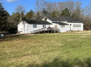 2090 Old Highway 99, Chapel Hill, TN 37034