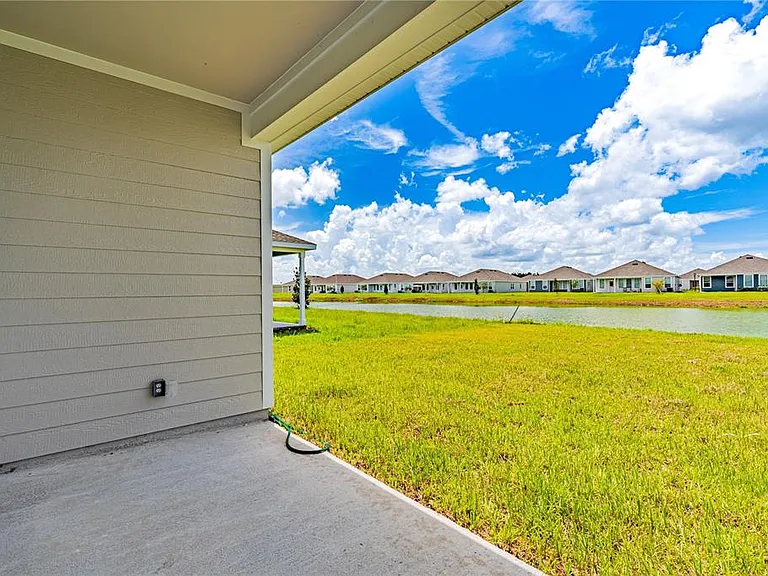 5550 Guava Ct — Photo 13