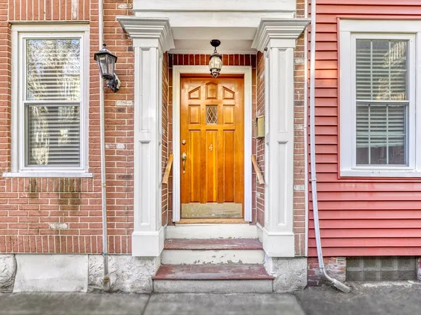 4 Forest Pl, Charlestown, MA 02129