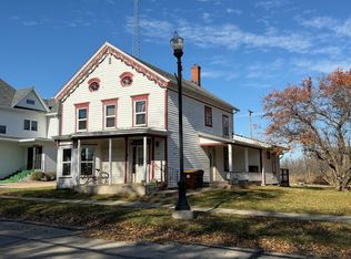 106 W High St, Orangeville, IL 61060