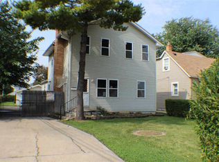 29099 Coolidge St, Roseville, MI 48066