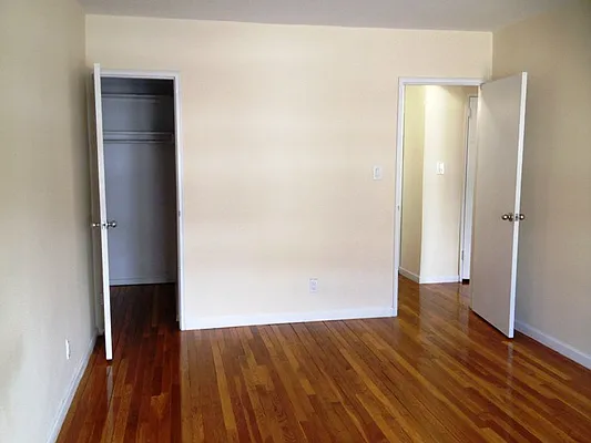 Rented by Prime Realty | media 31