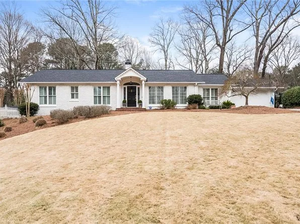 191 Pine Lake Dr, Sandy Springs, GA 30327