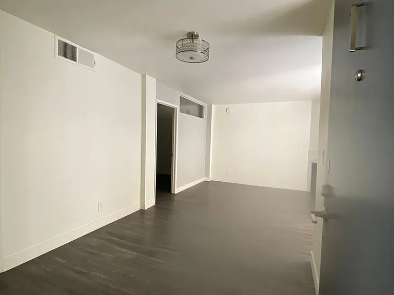 1250 N. June St. Los Angeles CA 90038 — Photo 16
