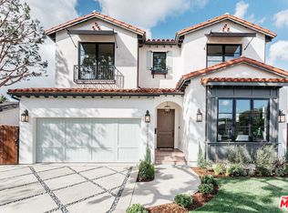 8211 Stewart Ave, Los Angeles, CA 90045