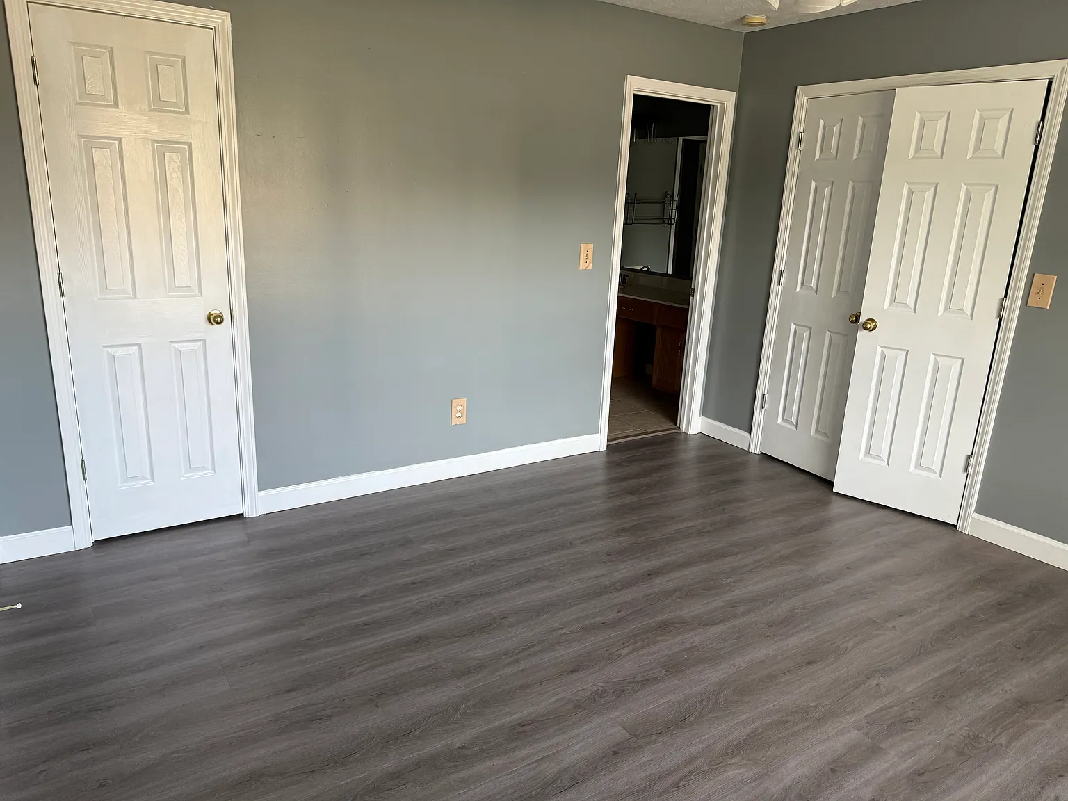 3 bed, 1950 sqft, $2,000 — Photo 3