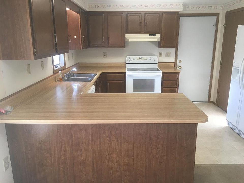 176 Woburn Farm Cir, Englewood, OH 45322 Zillow