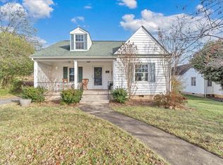 36 N Bruffey St, Salem, VA 24153